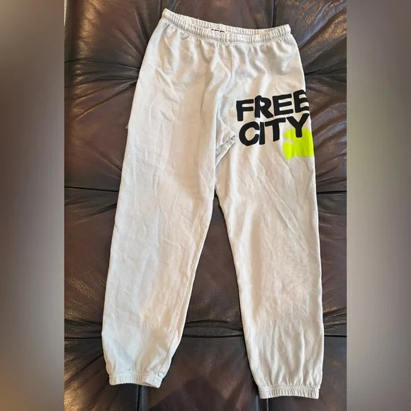✨FREECITY Logo Cotton Sweatpants in Stardust Size XS NWT - Picture 7 of 16